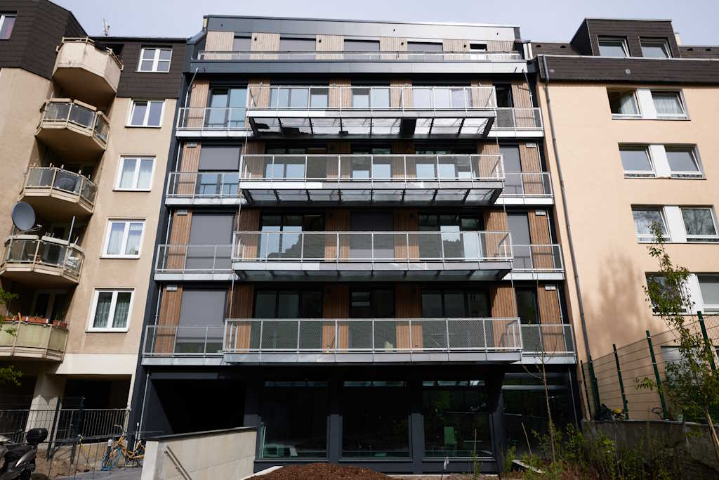 Hermannstraße 64